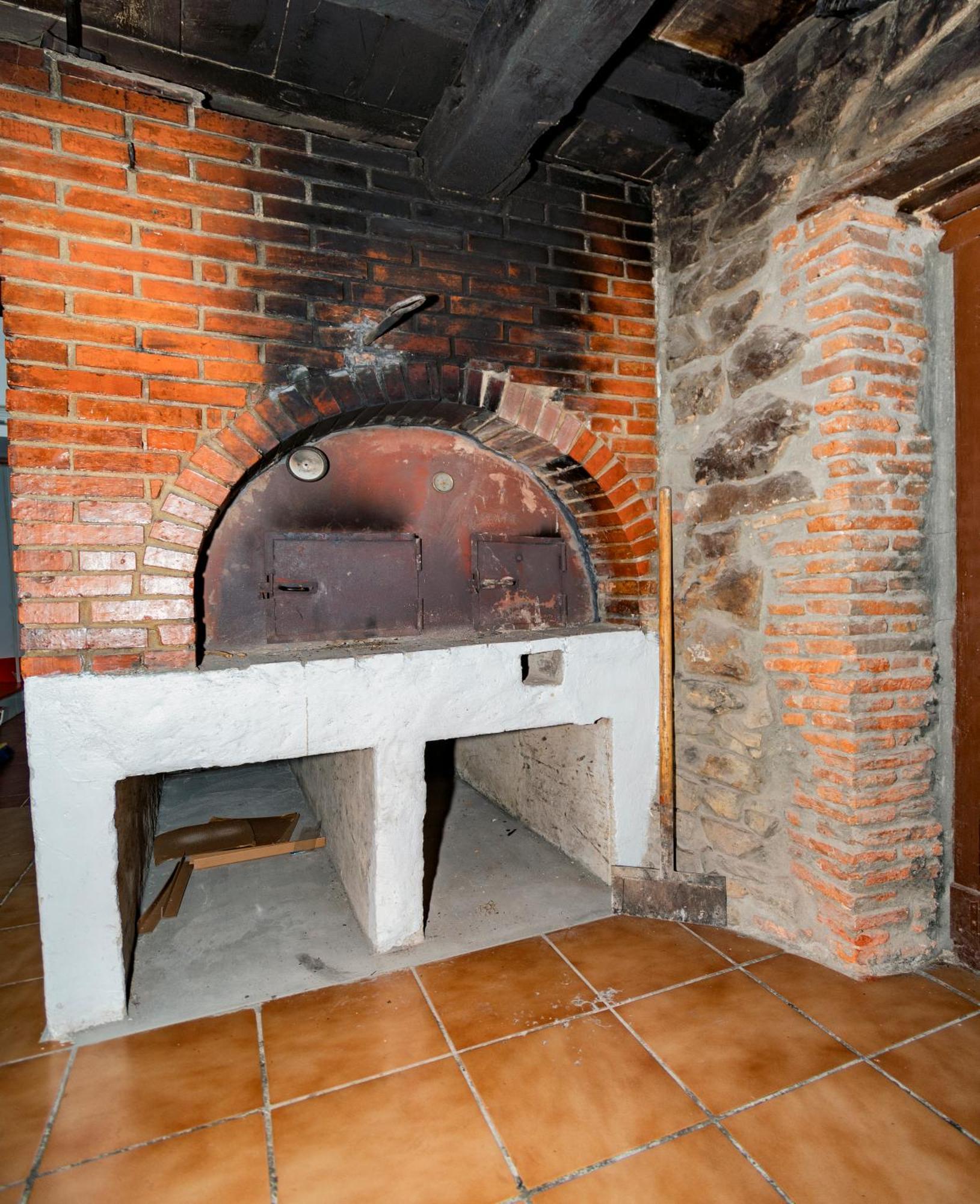 Albergue Santa Marina Buelna Kültér fotó