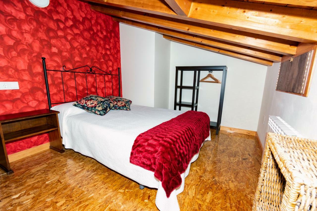 Albergue Santa Marina Buelna Kültér fotó